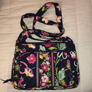 Vera Bradley medium cross body purse